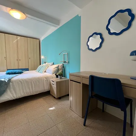 Casa Della Stazione A 100m Dal Mare, Spazio Per Bici *
